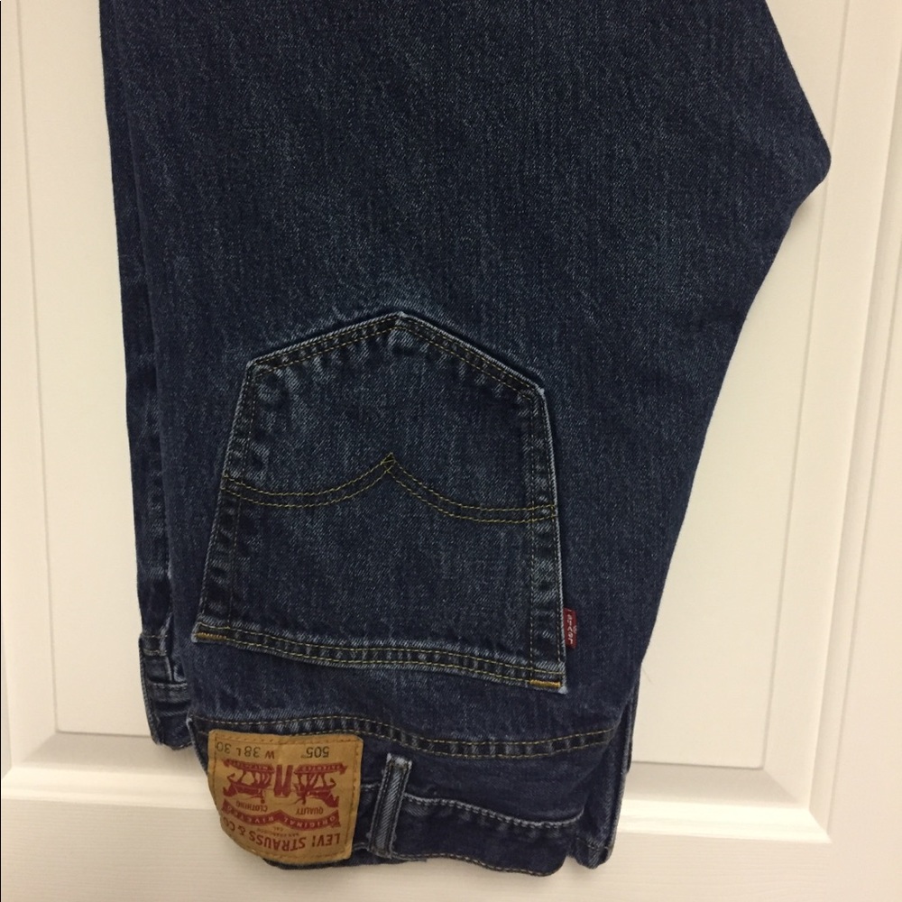 Men’s Levi 505’s